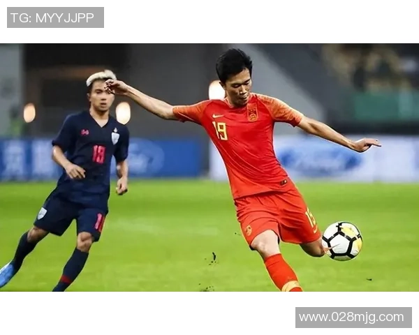 足球鹏雷引领新潮流探索年轻球员的成长与未来发展之路